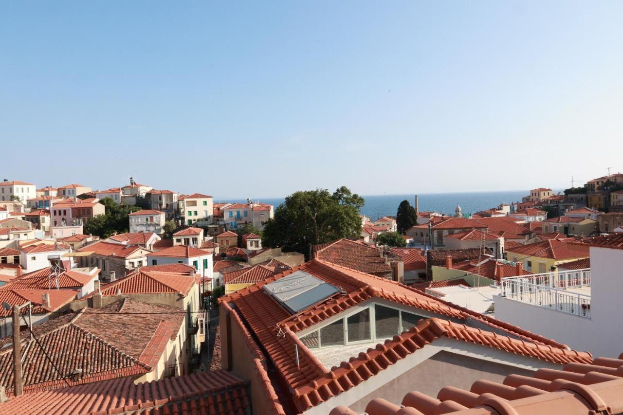 Cane'S Family Guest House Plomari Exterior foto